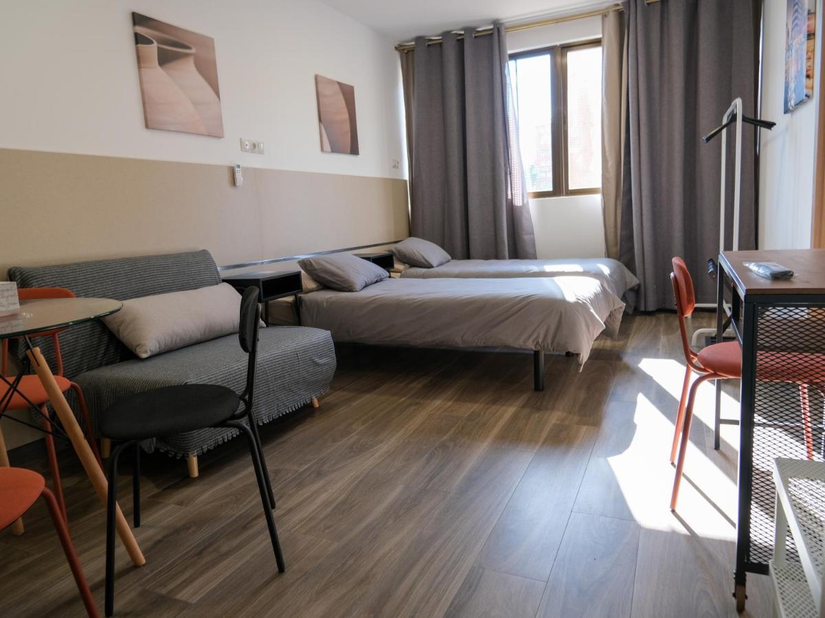Alianza Suites Madrid Eksteriør billede