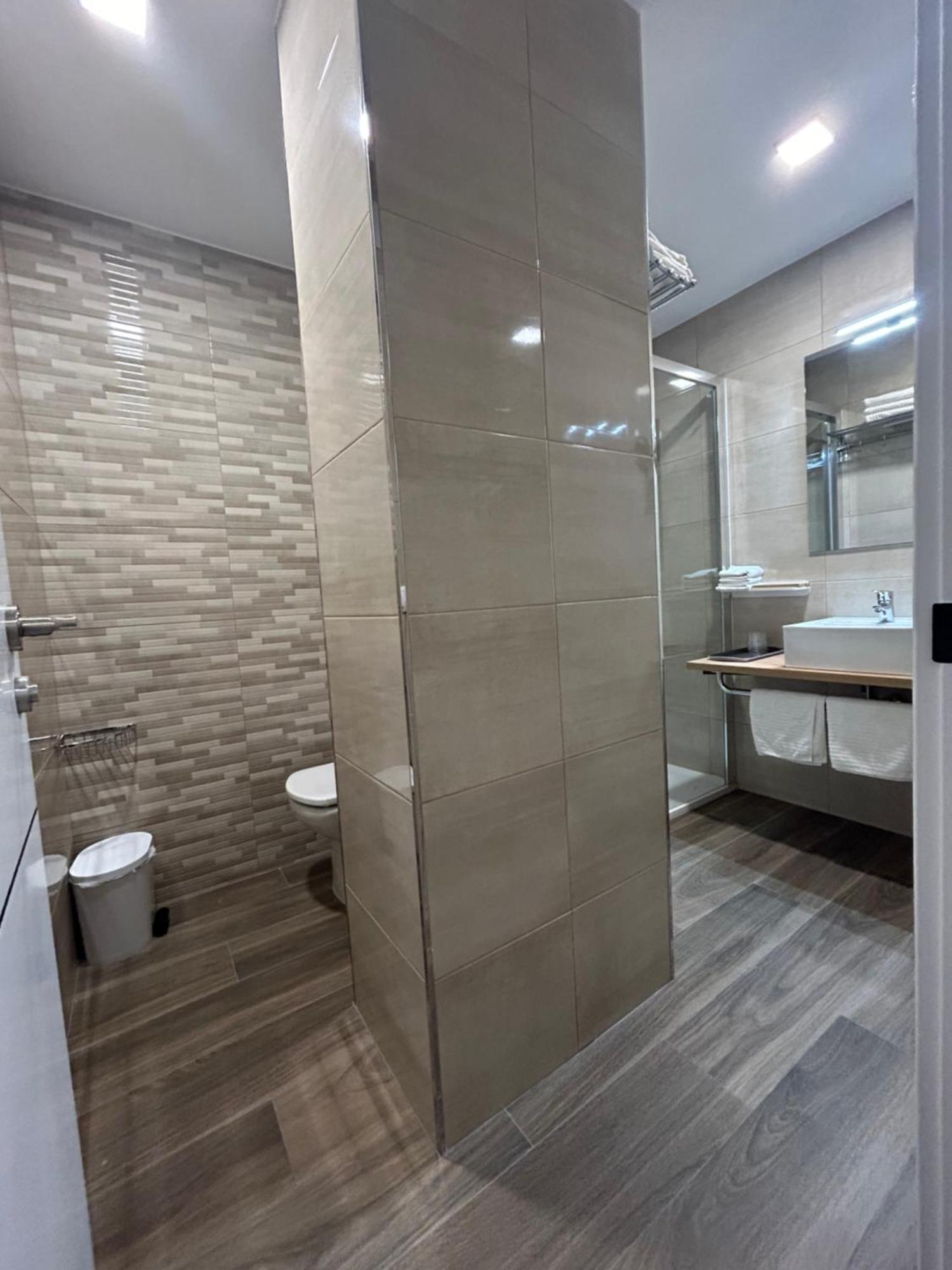 Alianza Suites Madrid Eksteriør billede
